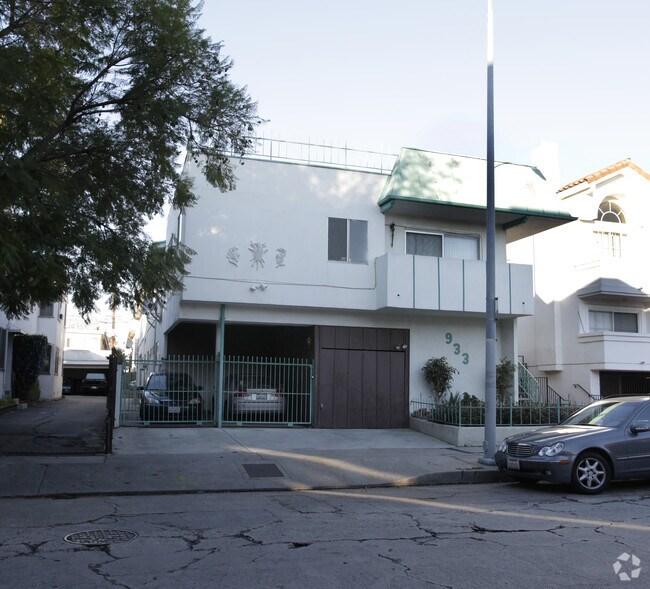 933 Wilcox Ave, Los Angeles, CA 90038 Apartments in Los Angeles, CA