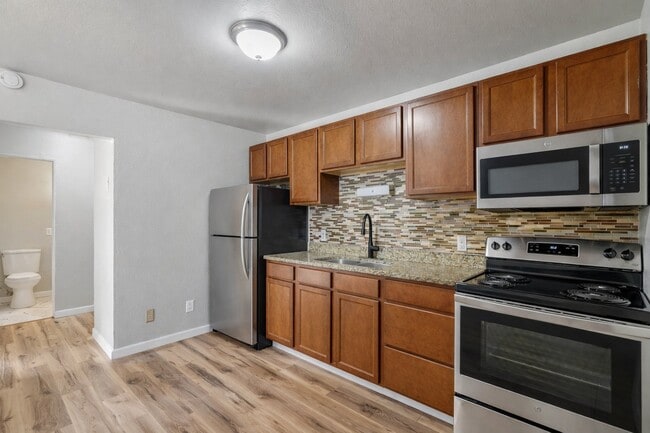 Photo - 3341 E Fountain Blvd Apartment