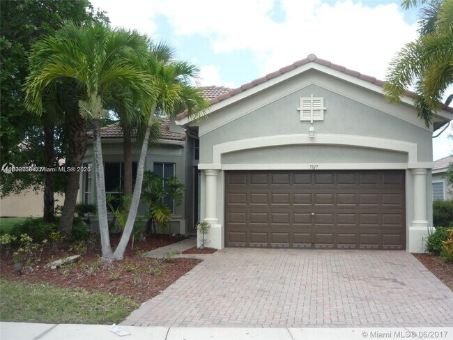 Building Photo - 7817 NW 121st Way