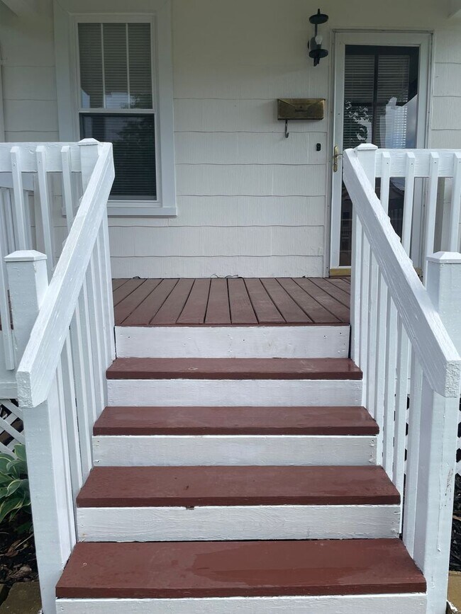 Building Photo - House for Rent in Southwest City
