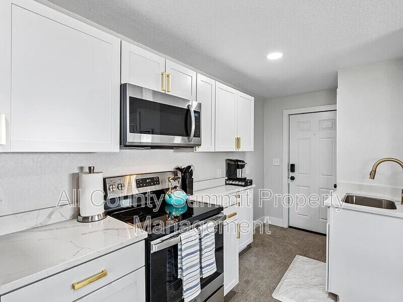 Foto principal - 760 Stuart St