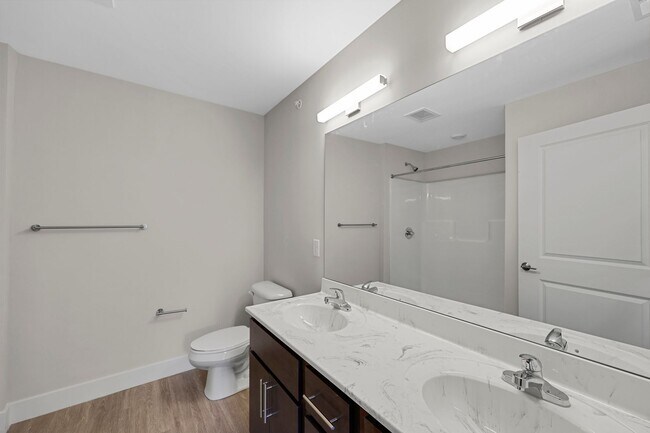 Foto del interior - 707 W Springfield Ave