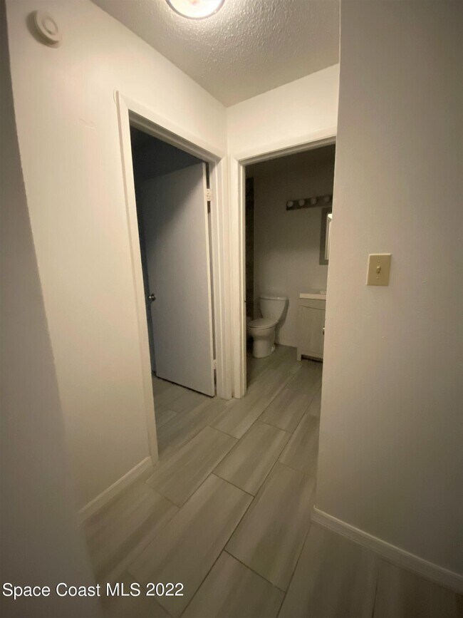 Foto del edificio - 225 S Tropical Trail