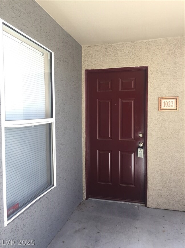 Building Photo - 5055 W Hacienda Ave