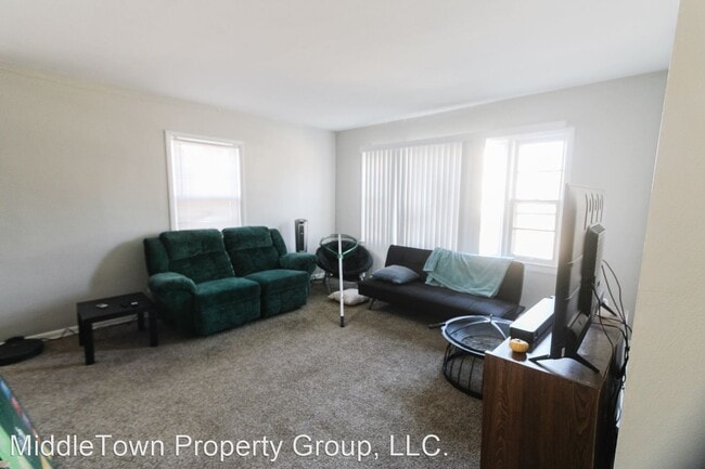 Building Photo - 2 br, 1 bath House - 921 W. Neely Ave