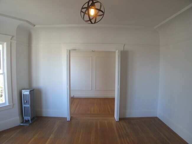 Building Photo - 755 Dolores St