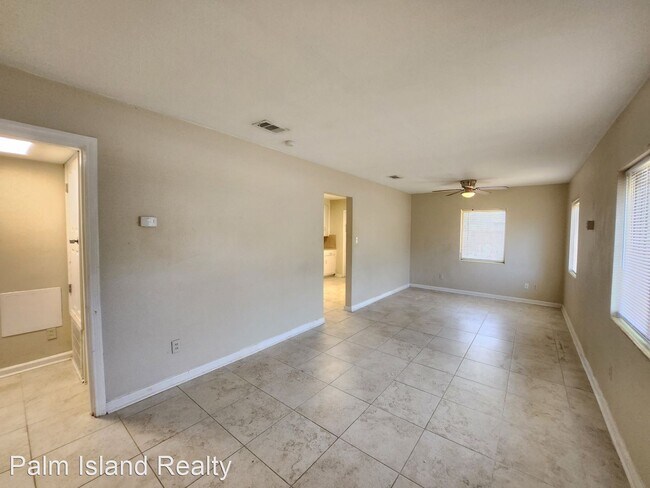 Building Photo - 2 br, 1 bath House - 3517 N 9th Ave