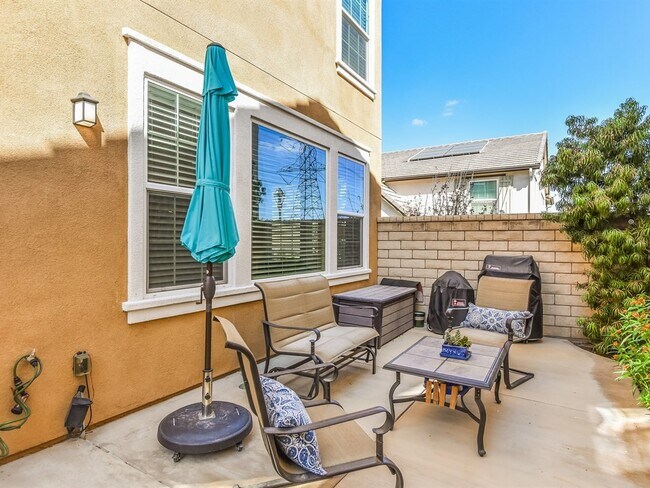Yard - 28246 N Via Sonata Dr