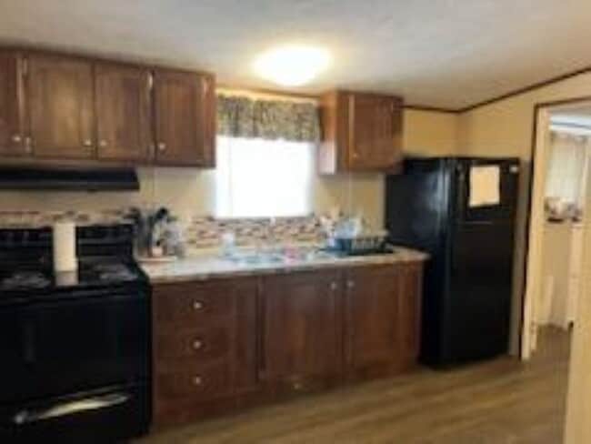 Building Photo - $1,000 - 2 Bedroom / 2 Bath Unfurnished Mobile Home in the North River Road Community