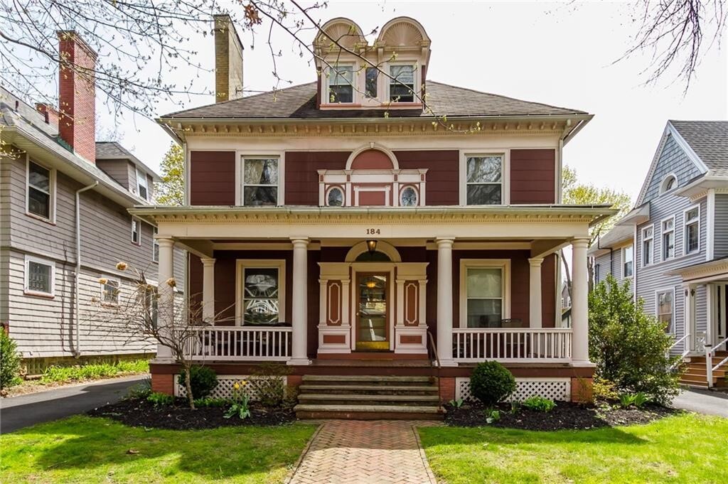 Primary Photo - 184 Dartmouth St