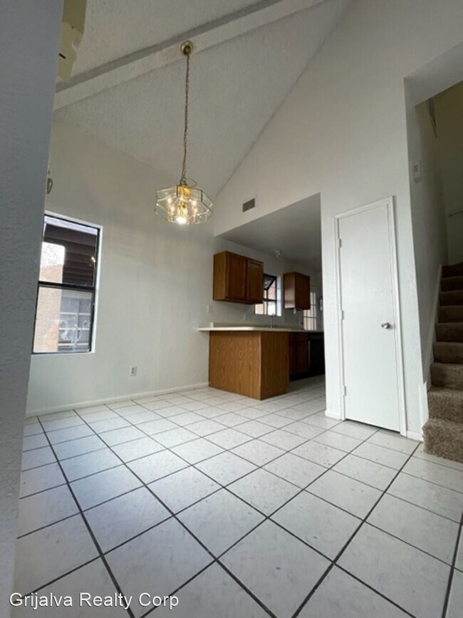 Foto del edificio - 3 br, 2 bath House - 1428 W Calle Gallego
