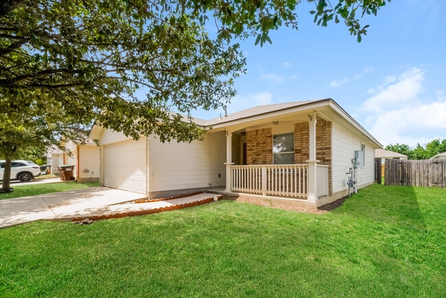 Building Photo - 8415 Chalk Hill Cove