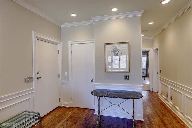Foto del edificio - 1 br, 1 bath  - 30 Blackstone Blvd