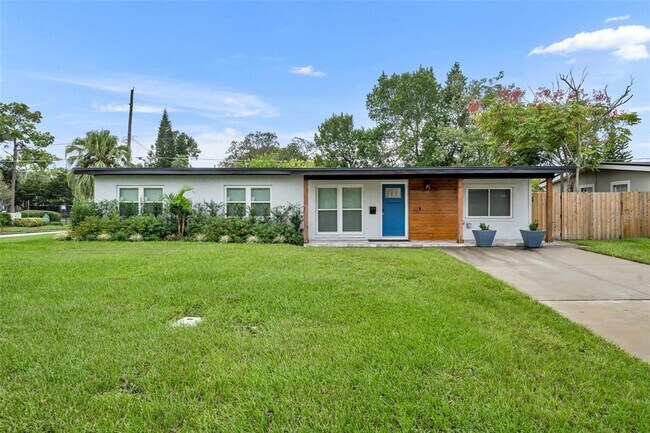 Building Photo - 4020 Ibis Dr