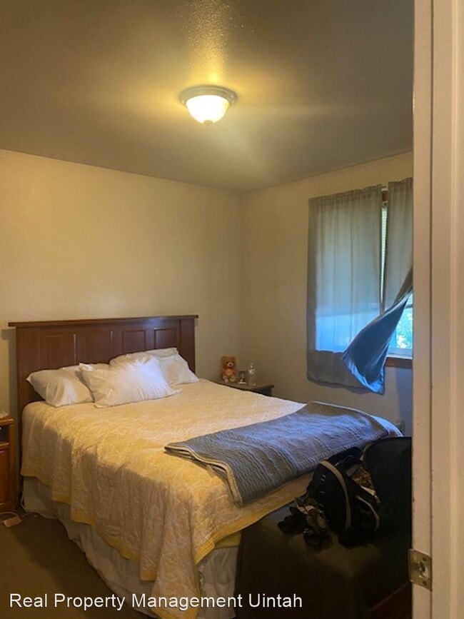 Building Photo - 3 br, 1.5 bath House - 438 E 1500 N