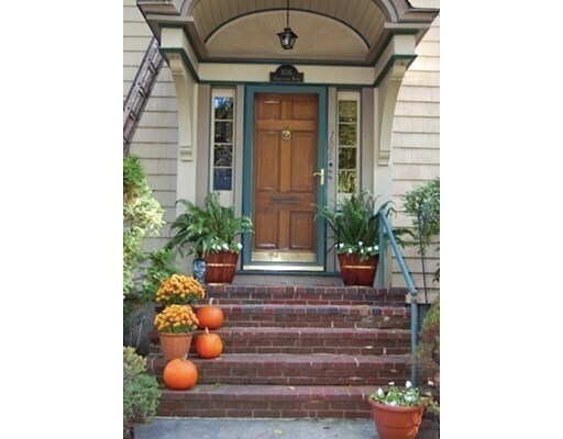 Primary Photo - 106 Athelstane Rd