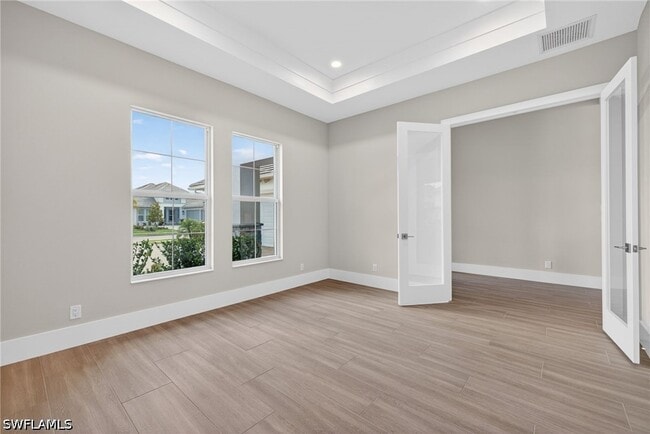 Foto del edificio - 9712 Moonflower Ln