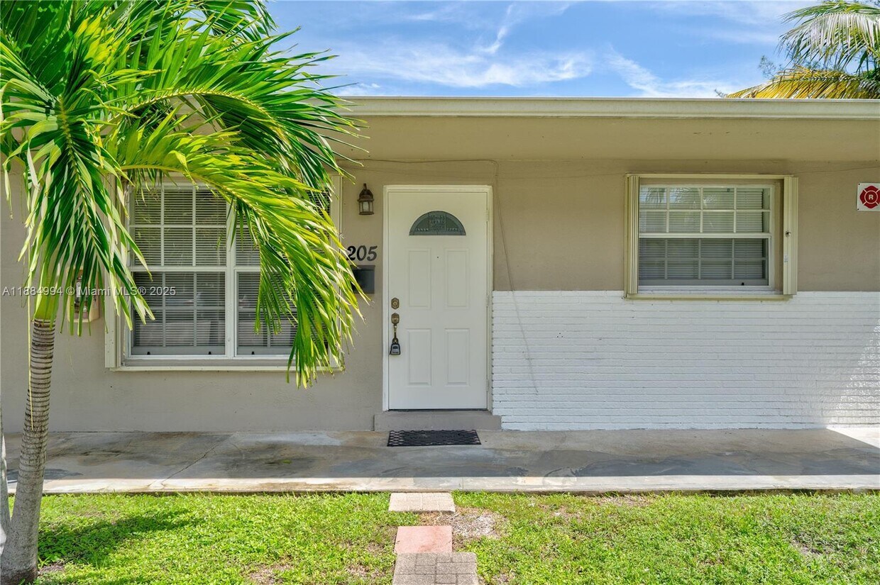 Foto principal - 201 SW 9th Ave