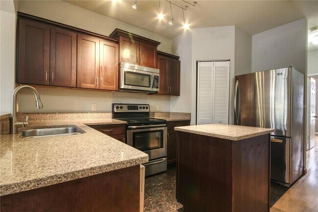 Foto del edificio - 2139 Chianti Pl