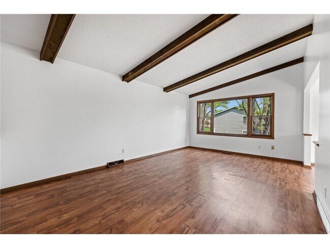 Foto del edificio - 91 Egret Blvd NW