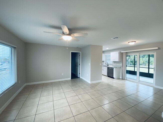 Building Photo - 9661 Nastrand Cir