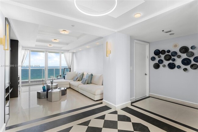 Foto del edificio - 19111 Collins Ave