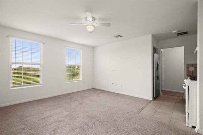 Foto del edificio - 462 Ferrule Dr