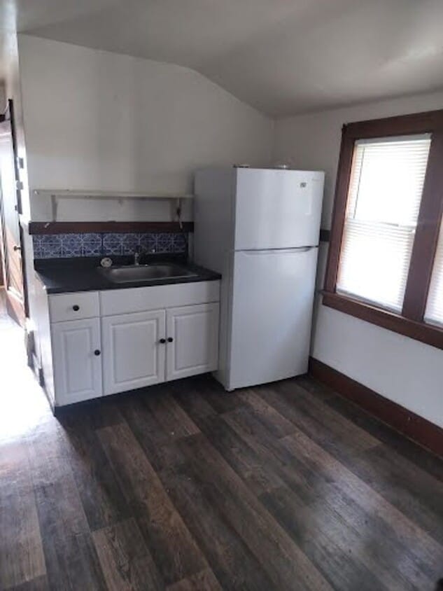 Foto principal - 3655 E Holmes Ave