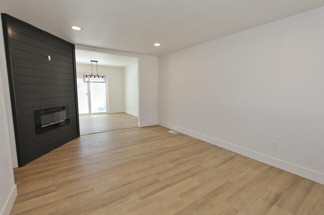 Foto del edificio - Charming Single-Level Home