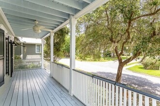 Building Photo - 136 Prescott Dr