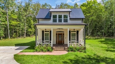 Building Photo - 765 Upper Firetower Rd