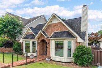 Building Photo - 3117 Canterbury Pl