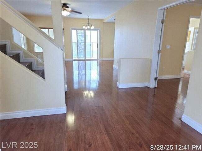 Foto del edificio - Spacious SW Home with Pool!