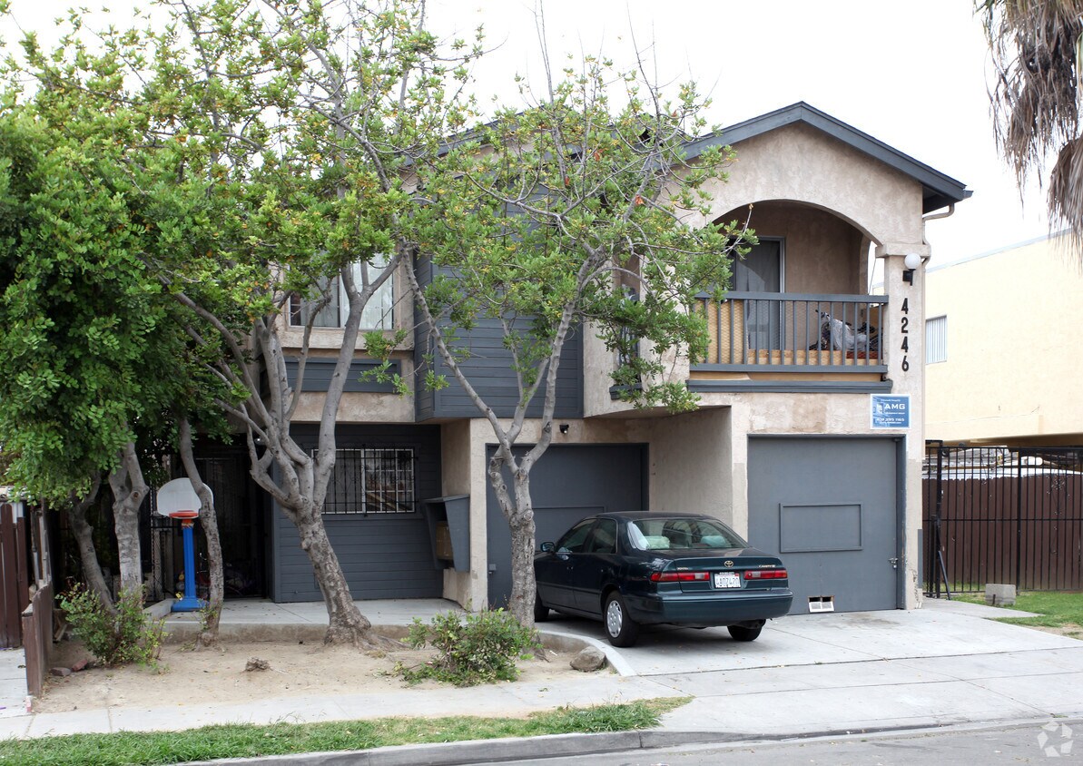 Building Photo - 4246 42nd St