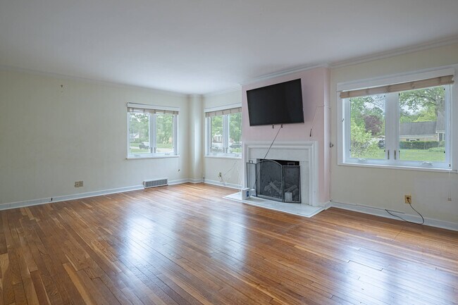 Foto del edificio - 3225 Atherton Rd