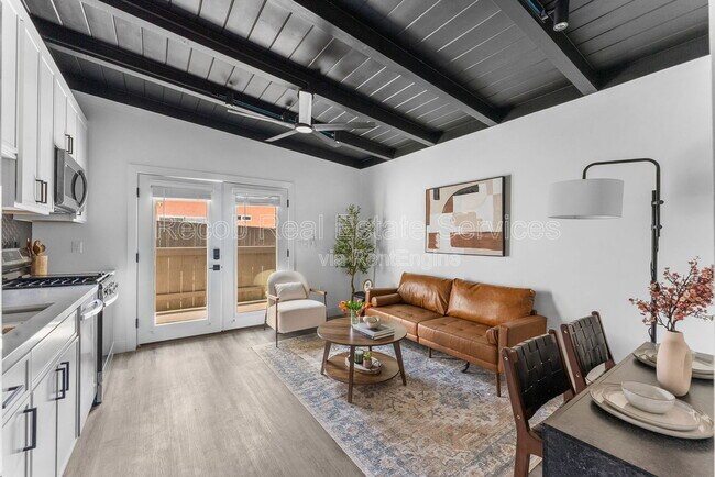 Foto del edificio - 2722 Nye St