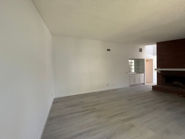 Foto del edificio - 3440 Huerta Ct