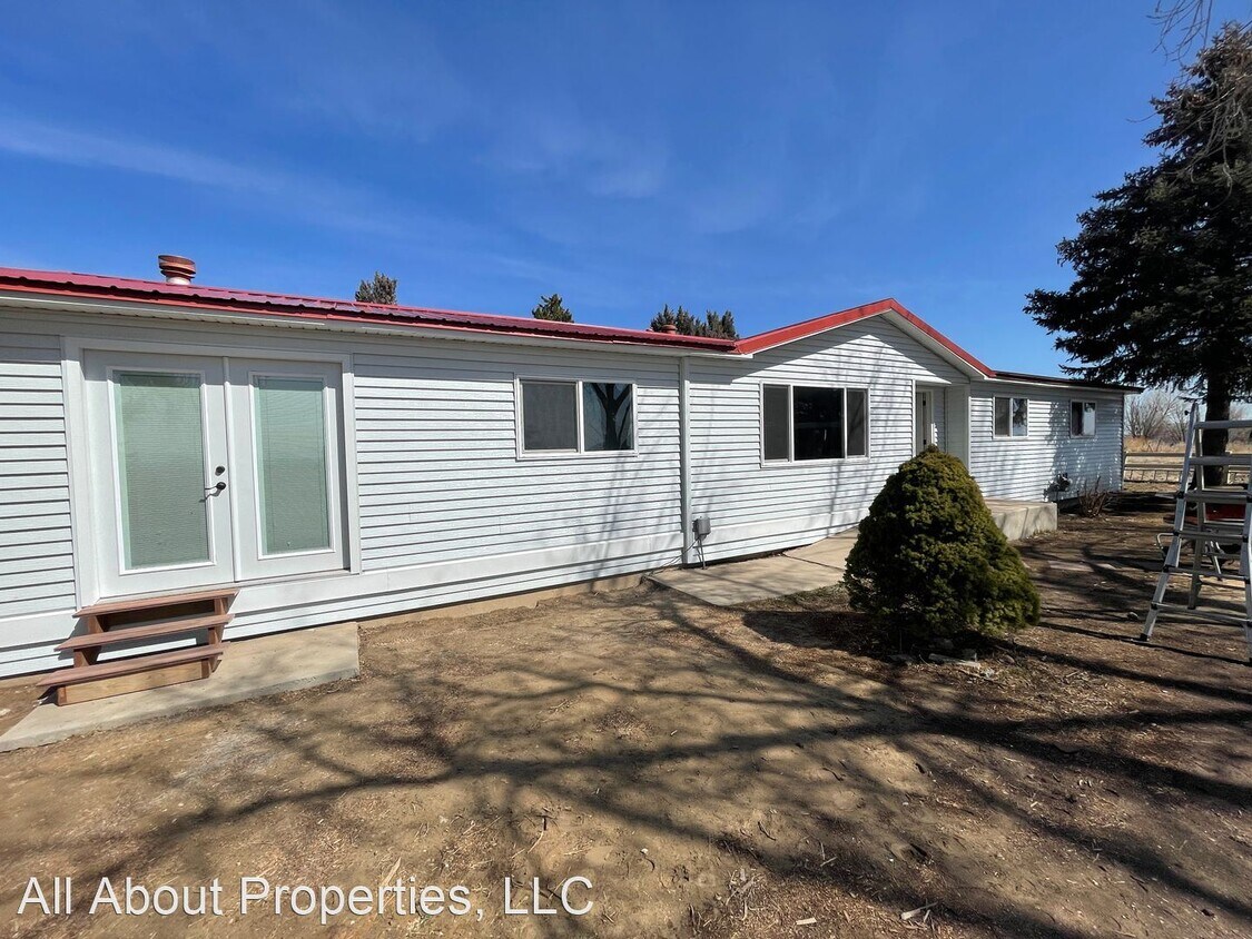 Primary Photo - 4 br, 2 bath House - 19188 Weld County Roa...