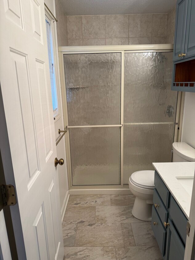 Foto principal - 1109 Chadwick Dr