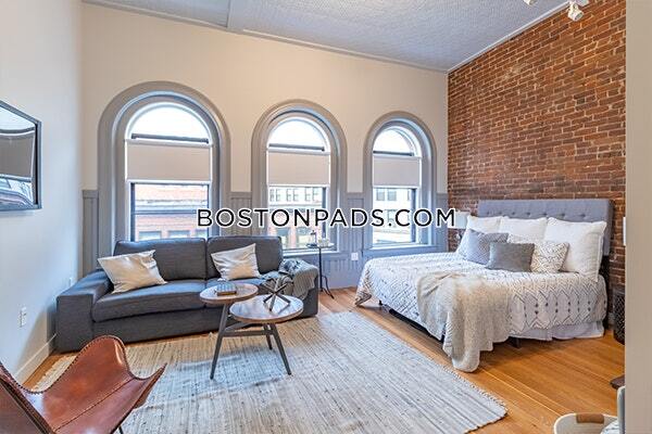 Foto principal - 145 Munroe St