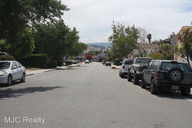 Building Photo - 3 br, 2 bath House - 106 Rosewell Way