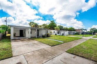 Building Photo - 416 NW 19th Ave