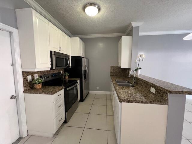 Foto del edificio - 2163 Madeira Dr