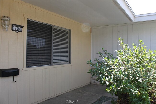 Building Photo - 25981 Cherry Hills Blvd