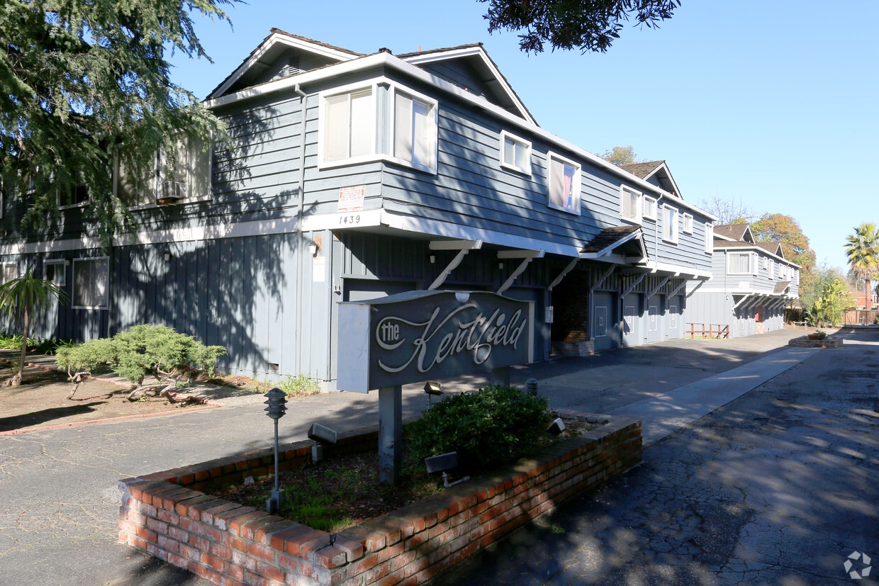 Primary Photo - Kentfield