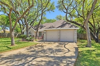 Building Photo - 3005 Foxton Cove