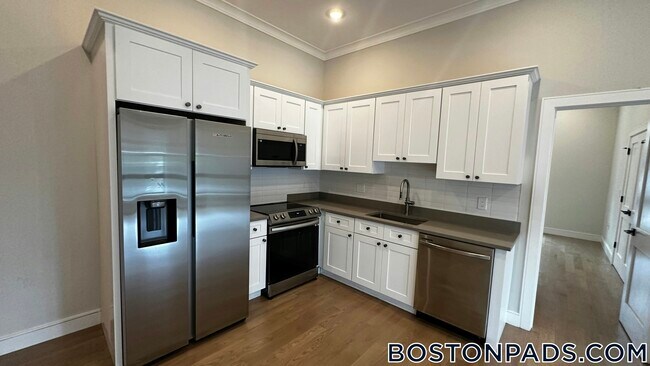 Foto del edificio - 16-18 Highgate St.