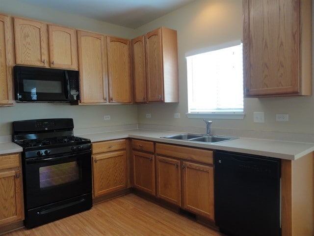 Building Photo - 1204 Stonecrop Ln
