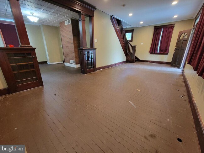 Foto del edificio - 954 2nd St