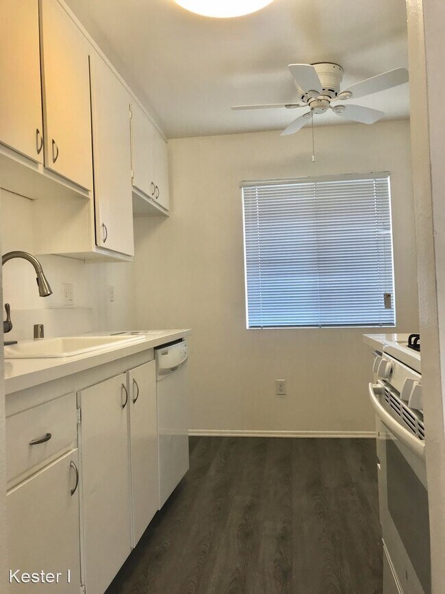 Building Photo - 1 br, 1 bath Apartment - 4747 Kester Ave